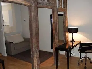 ** Apart Otel Residence Du Louvre Paris Fransa