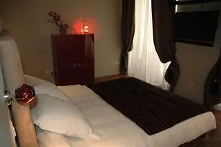 ** Aparthotel Residence Du Louvre Paris France