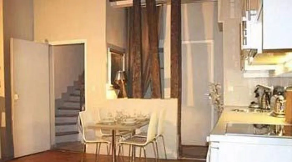 Residence Du Louvre Paris